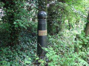 Greenwich Meridian Marker; England; Hertfordshire; Wyddial